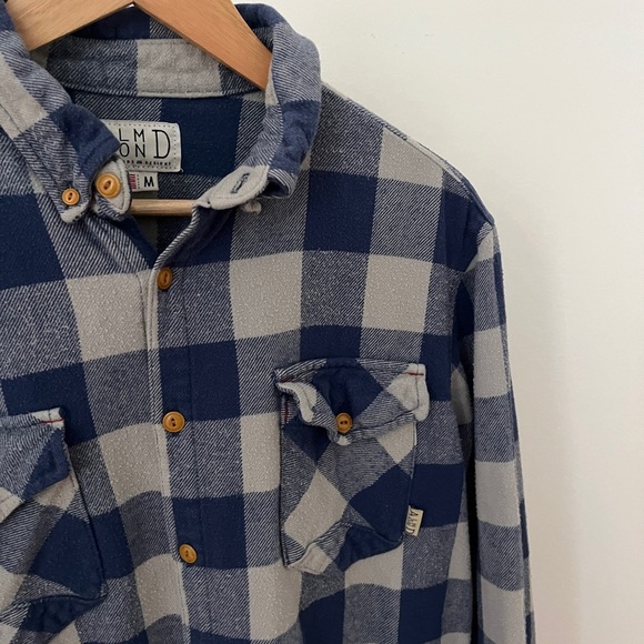 Almond Surfboards and Designs Flannel, Blue and Gray Plaid, Medium - Picture 3 of 4